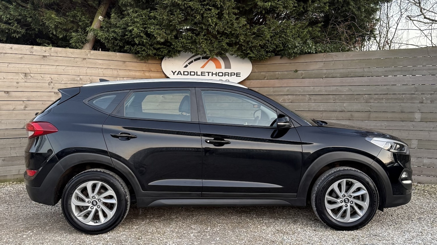 Used Hyundai TUCSON 2017 for sale - 77758998: Photo 3