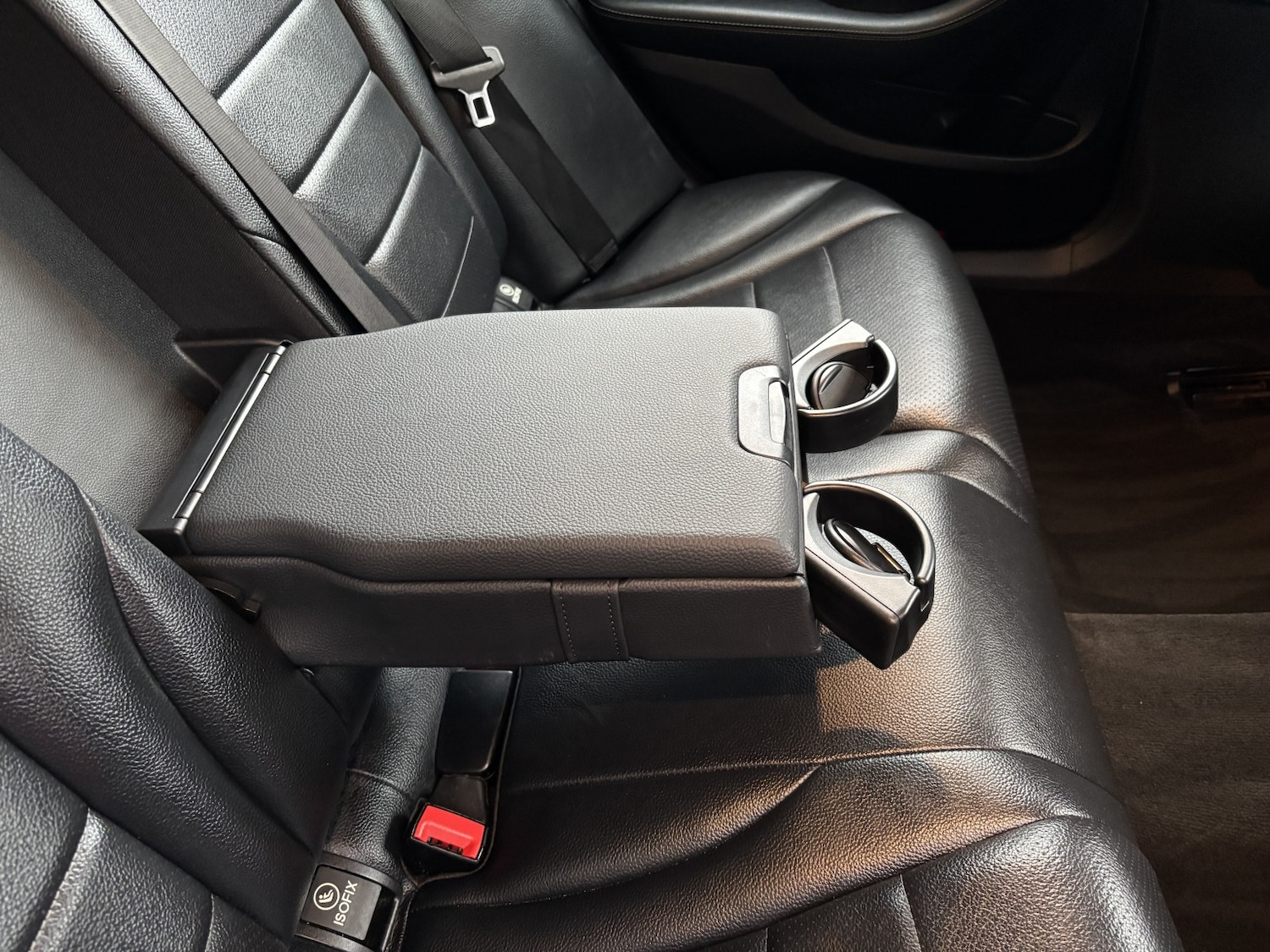 Used Mercedes-Benz C Class 2014 for sale - 76565178: Photo 14