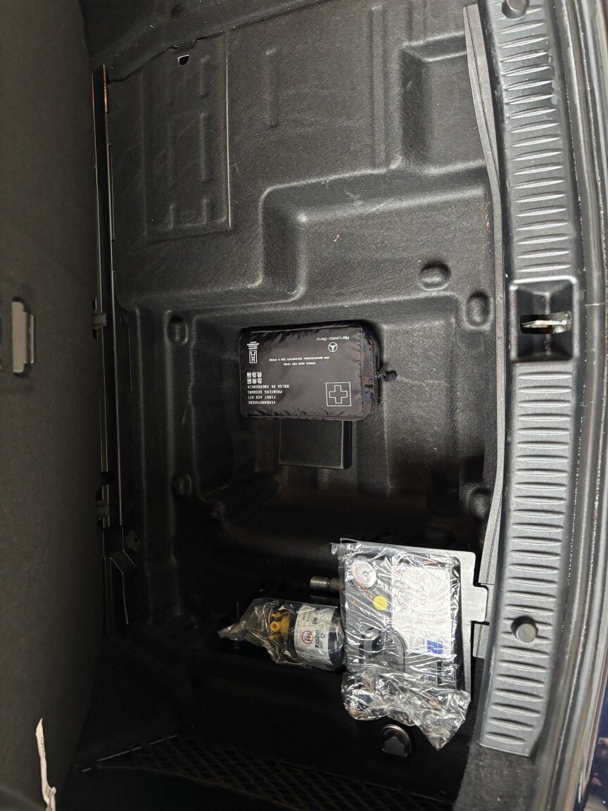 Used Mercedes-Benz C Class 2014 for sale - 76565178: Photo 17