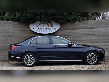 Used Mercedes-Benz C Class 2014 for sale - 76565178: Photo