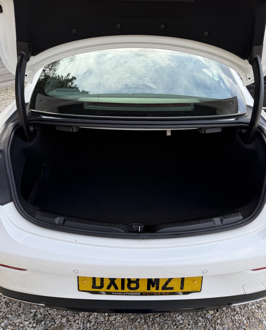 Used Mercedes-Benz E Class 2018 for sale - 78004455: Photo 9