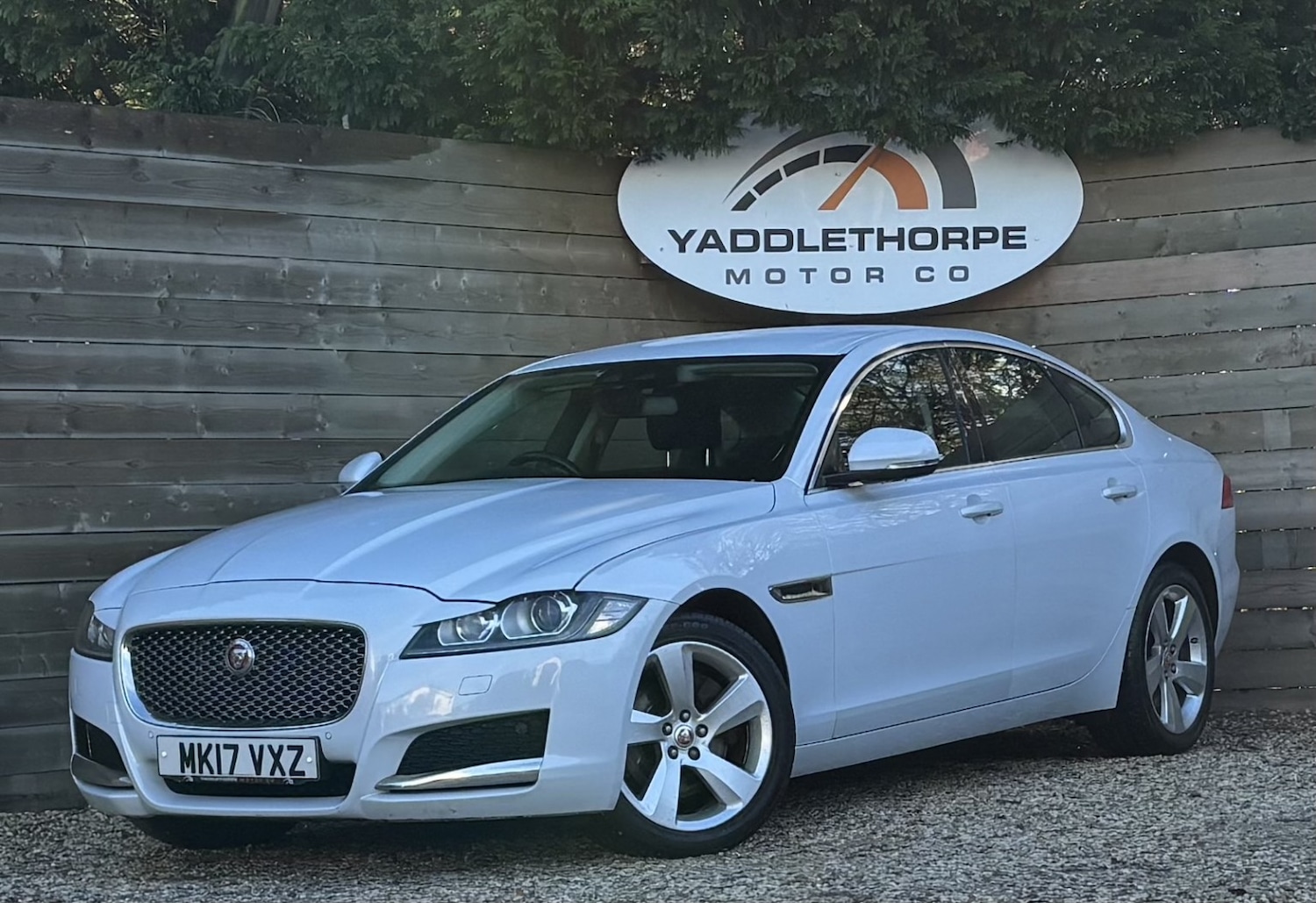 Used Jaguar XF 2017 for sale - 76637471: Photo 1