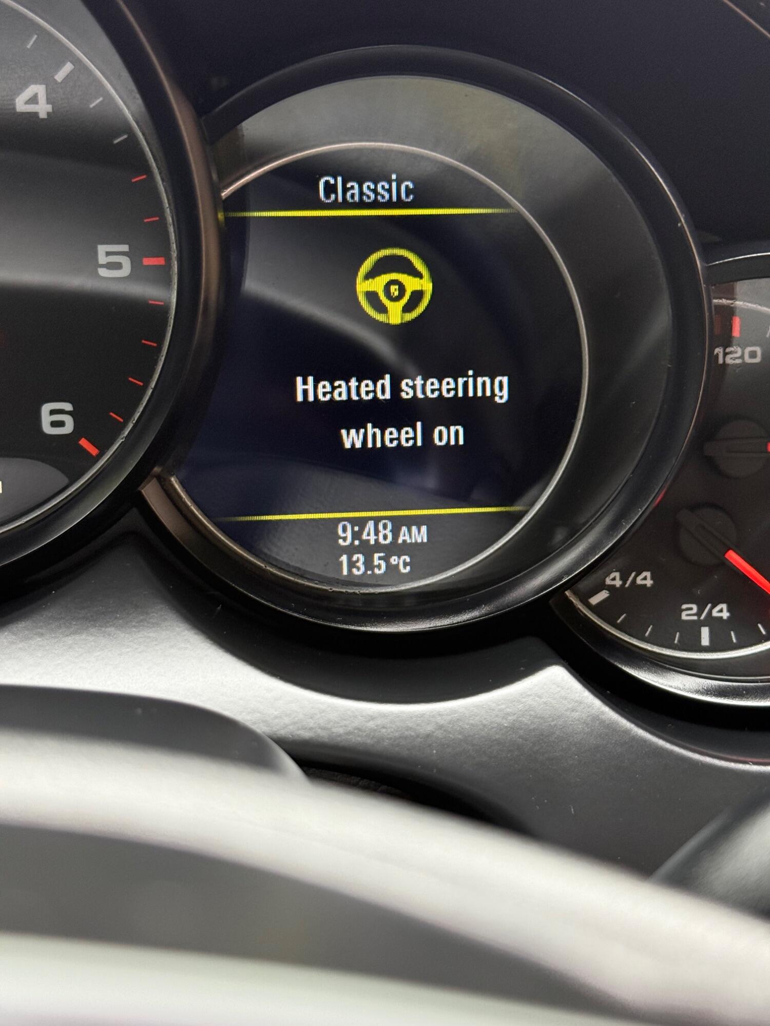 Used Porsche Cayenne 2010 for sale - 77494885: Photo 9