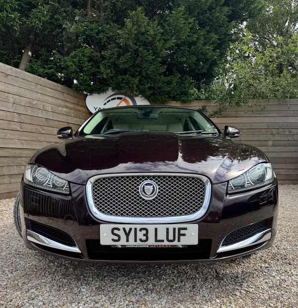 Used Jaguar XF 2013 for sale - 75664522: Photo 4