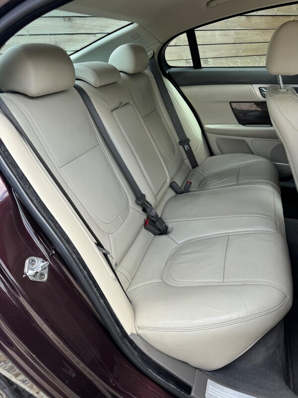 Used Jaguar XF 2013 for sale - 75664522: Photo 6