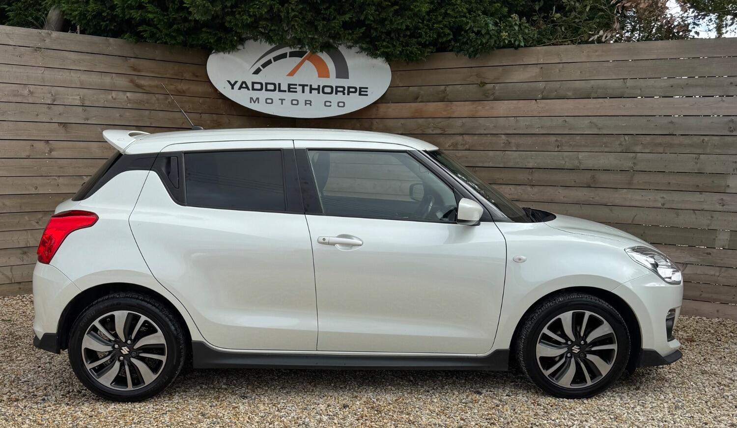 Used Suzuki Swift 2019 for sale - 76005653: Photo 2