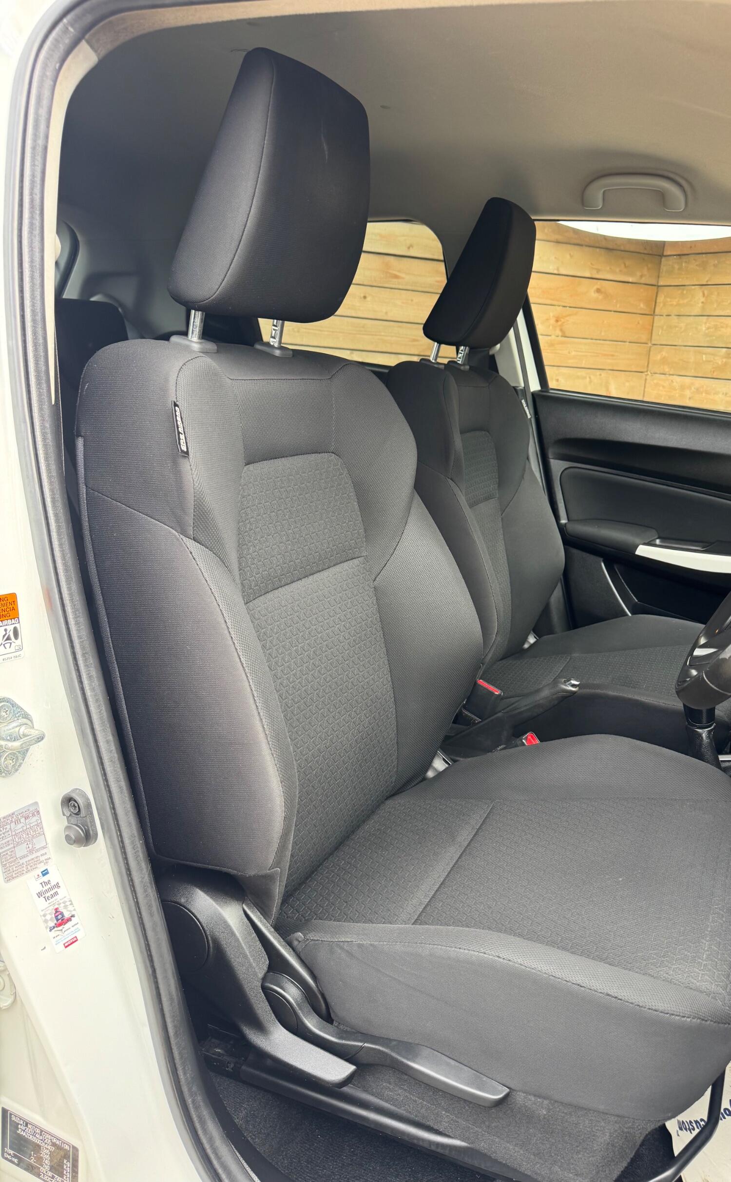 Used Suzuki Swift 2019 for sale - 76005653: Photo 6