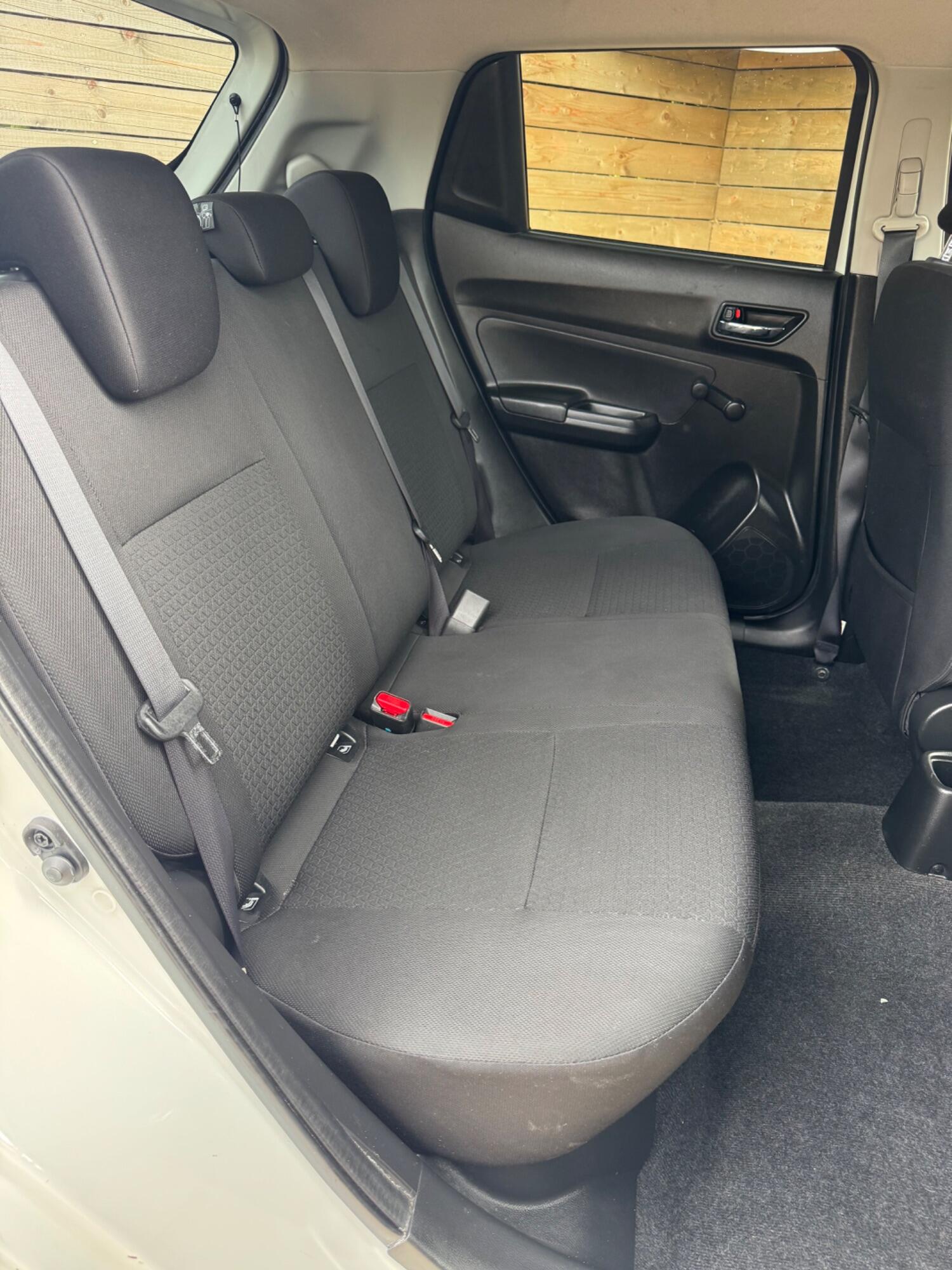 Used Suzuki Swift 2019 for sale - 76005653: Photo 7