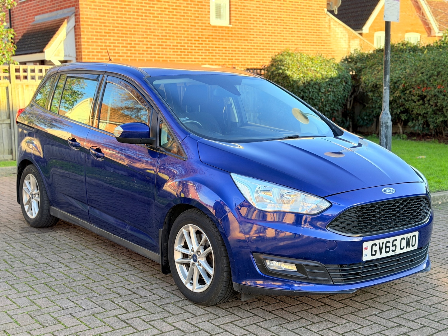 Used Ford Grand C-Max 2015 for sale - 77201061: Photo 3