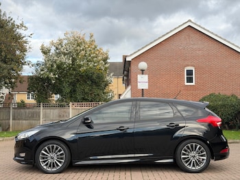 Used Ford Focus 2018 for sale - 76380391: Photo