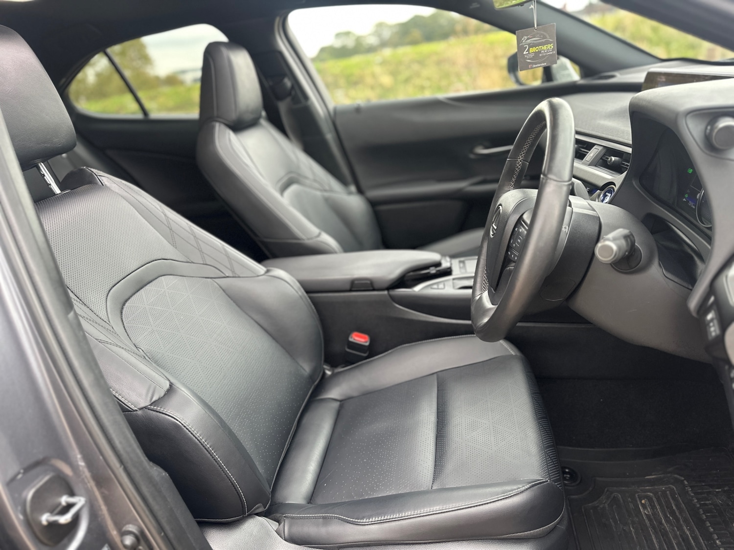 Used Lexus UX 2020 for sale - 76281475: Photo 13
