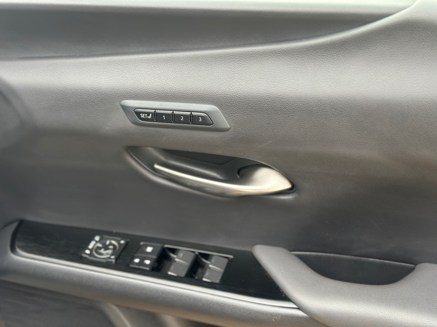 Used Lexus UX 2020 for sale - 76281475: Photo 14