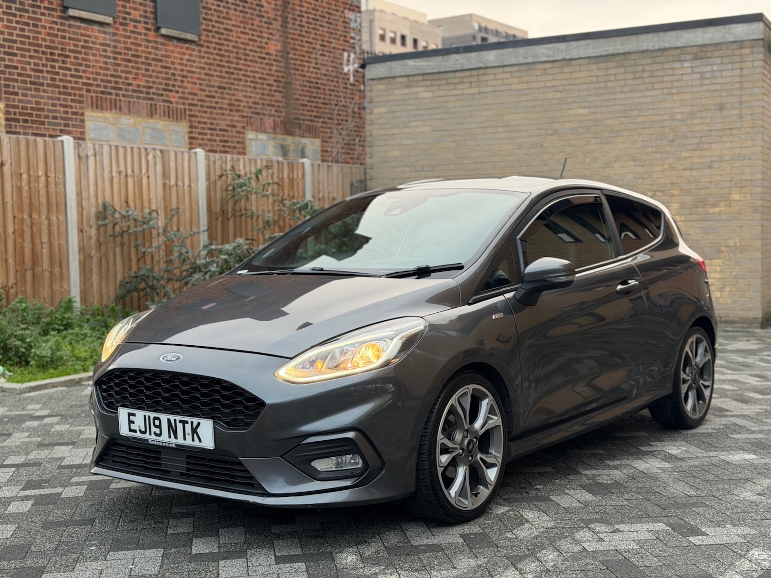 Used Ford Fiesta 2019 for sale - 77009876: Photo 3