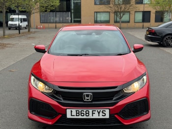 Used Honda Civic 2018 for sale - 78464410: Photo