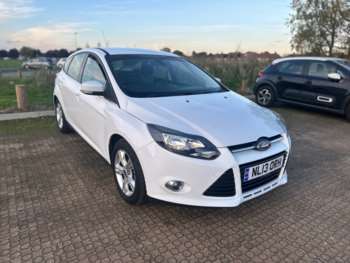 2013 (13) - 1.6 Zetec 5dr