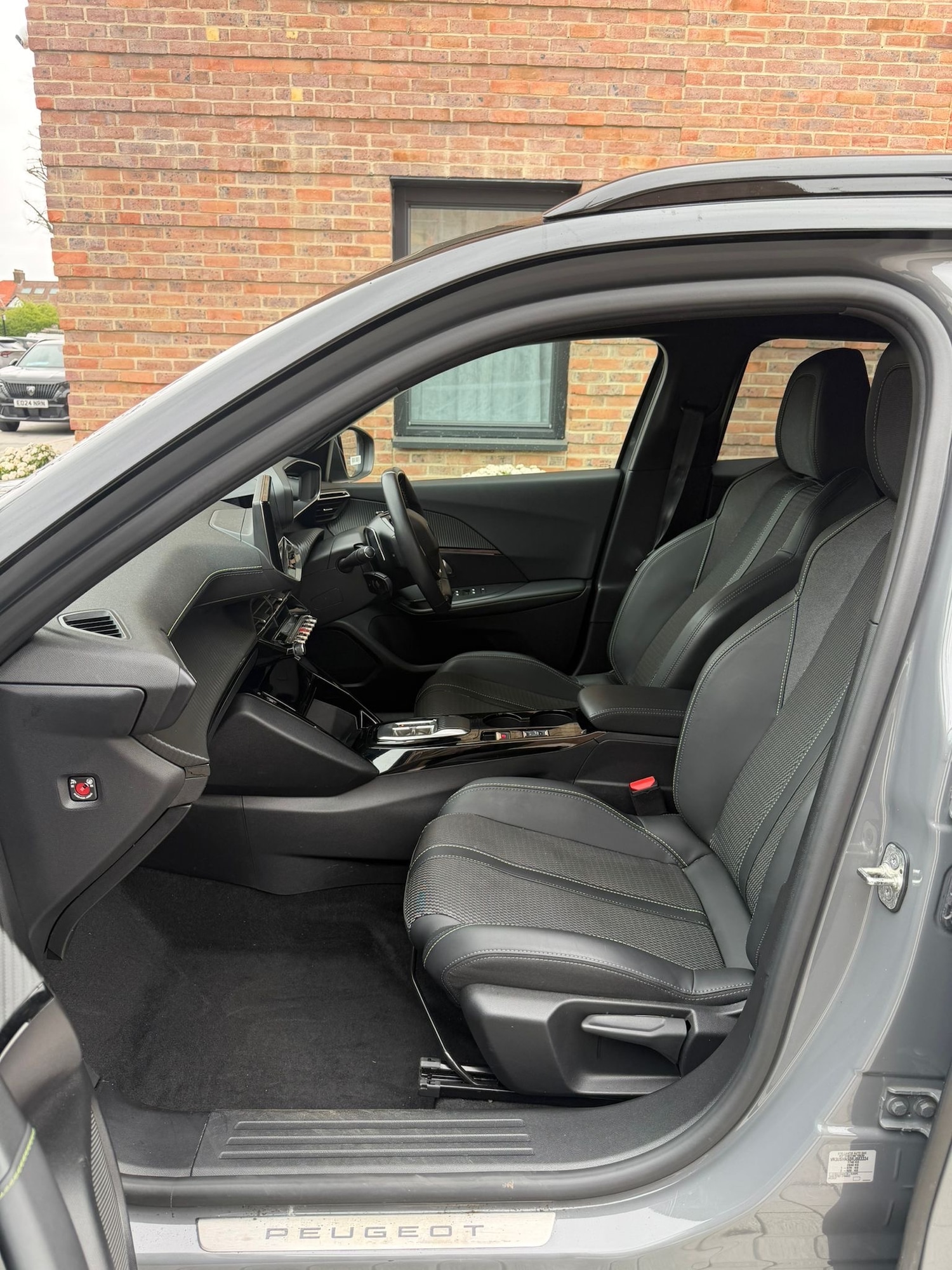 Used Peugeot 2008 2024 for sale - 78132167: Photo 18