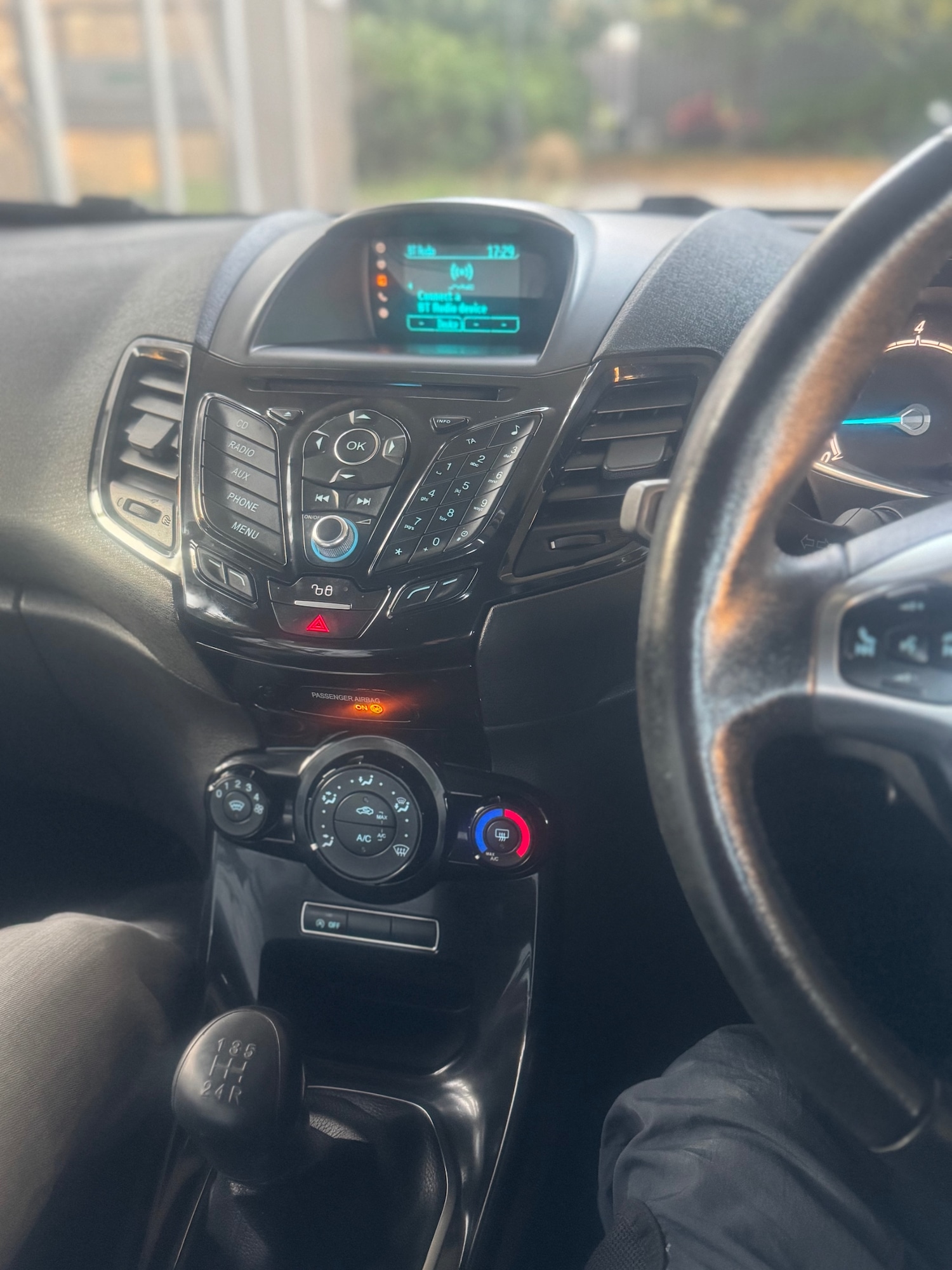 Used Ford Fiesta 2015 for sale - 76257583: Photo 13