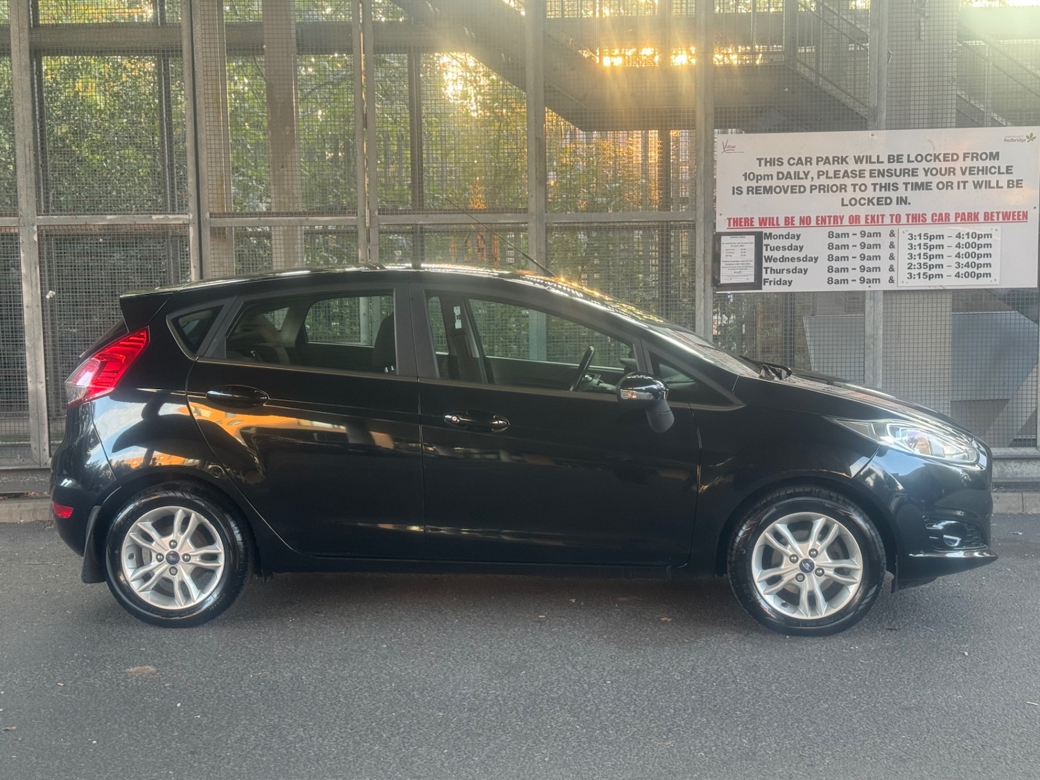Used Ford Fiesta 2015 for sale - 76257583: Photo 9