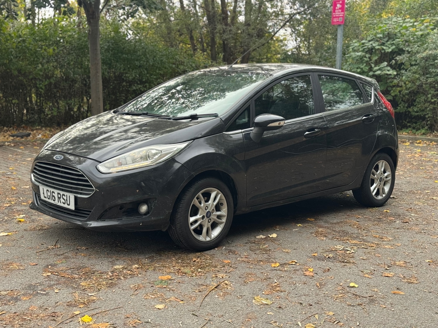 Used Ford Fiesta 2016 for sale - 76458699: Photo 3