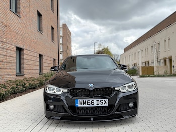 Used BMW 3 Series 2016 for sale - 77706112: Photo