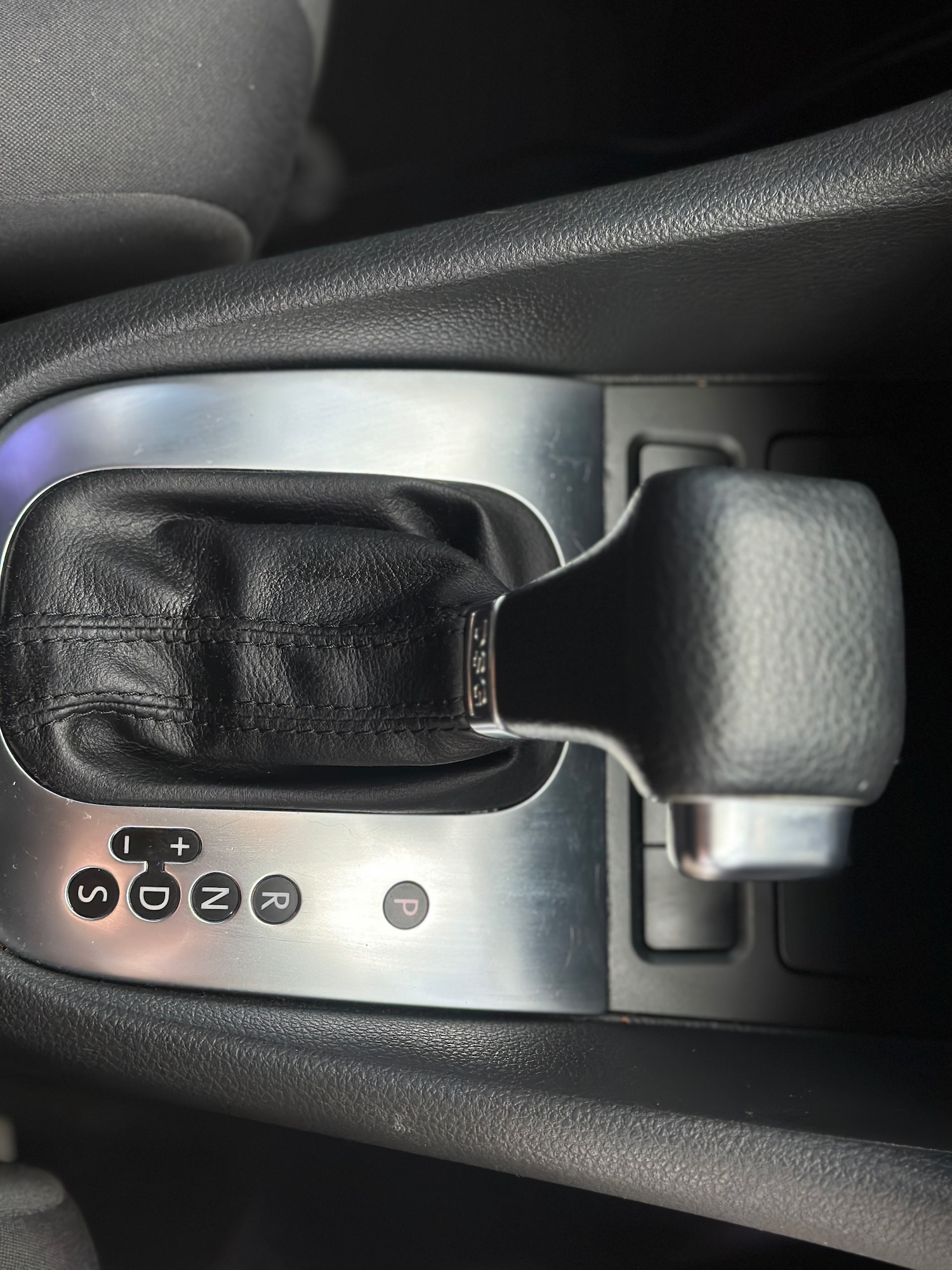 Used Volkswagen Golf 2009 for sale - 77420276: Photo 28