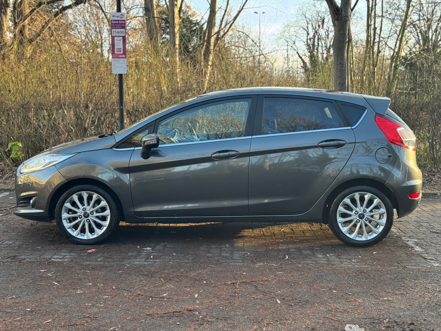Used Ford Fiesta 2015 for sale - 77186537: Photo 10
