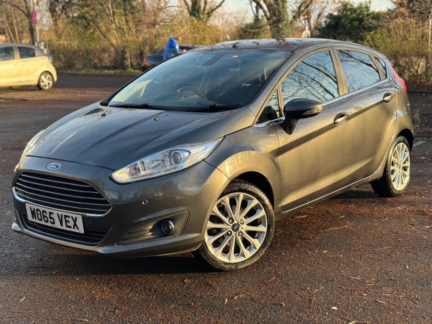 Used Ford Fiesta 2015 for sale - 77186537: Photo 2