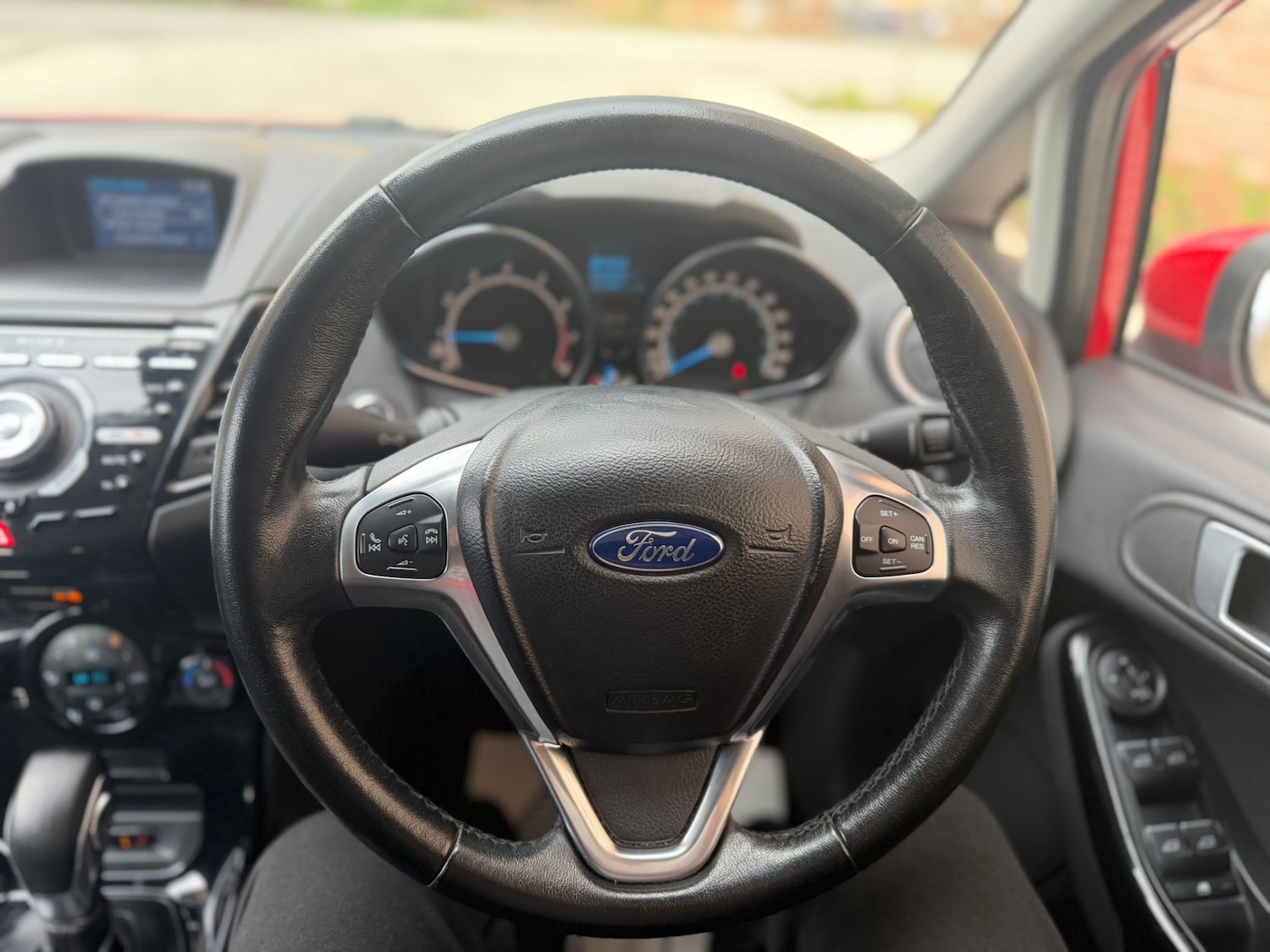 Used Ford Fiesta 2015 for sale - 77592026: Photo 9