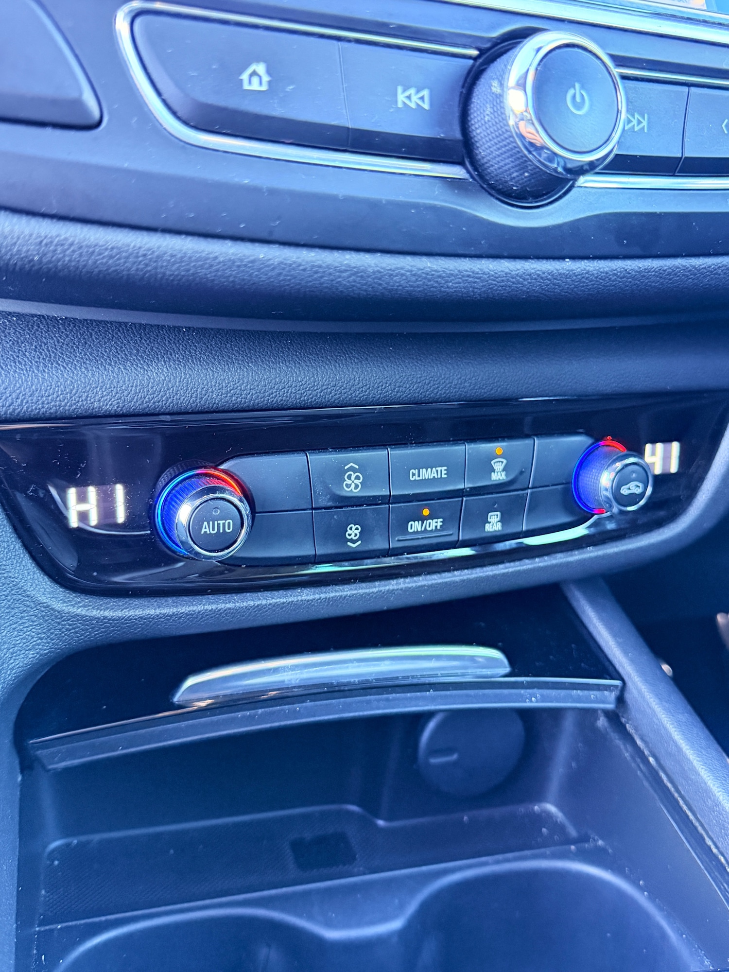 Used Vauxhall Insignia 2018 for sale - 77200972: Photo 18