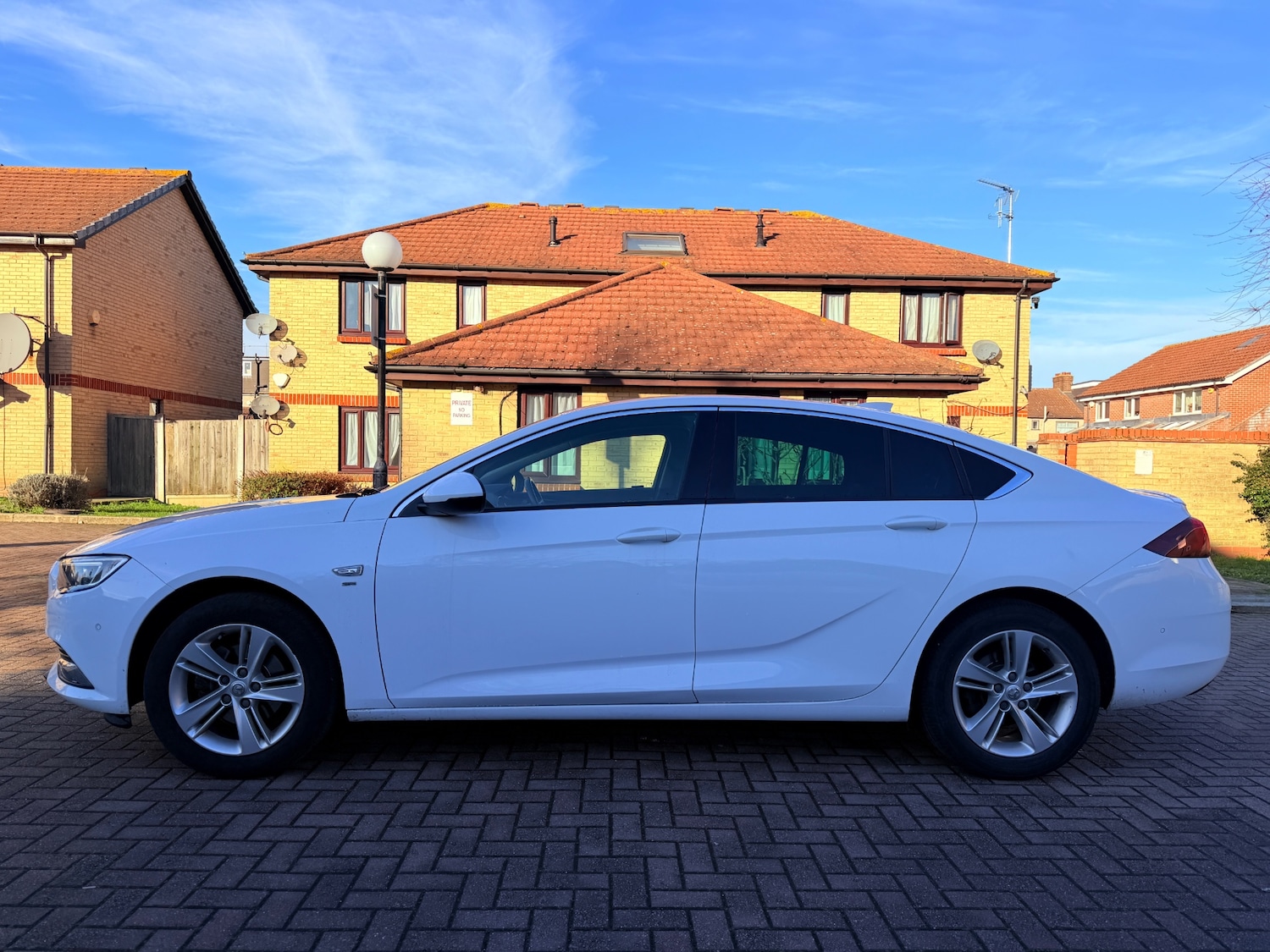 Used Vauxhall Insignia 2018 for sale - 77200972: Photo 7