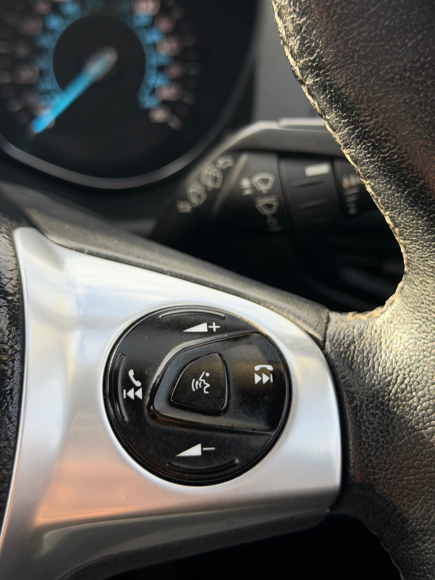 Used Ford Kuga 2015 for sale - 77319780: Photo 16