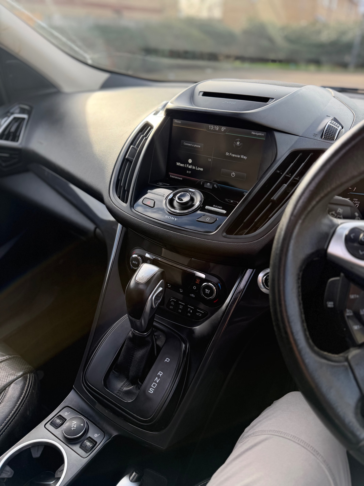 Used Ford Kuga 2015 for sale - 77319780: Photo 17