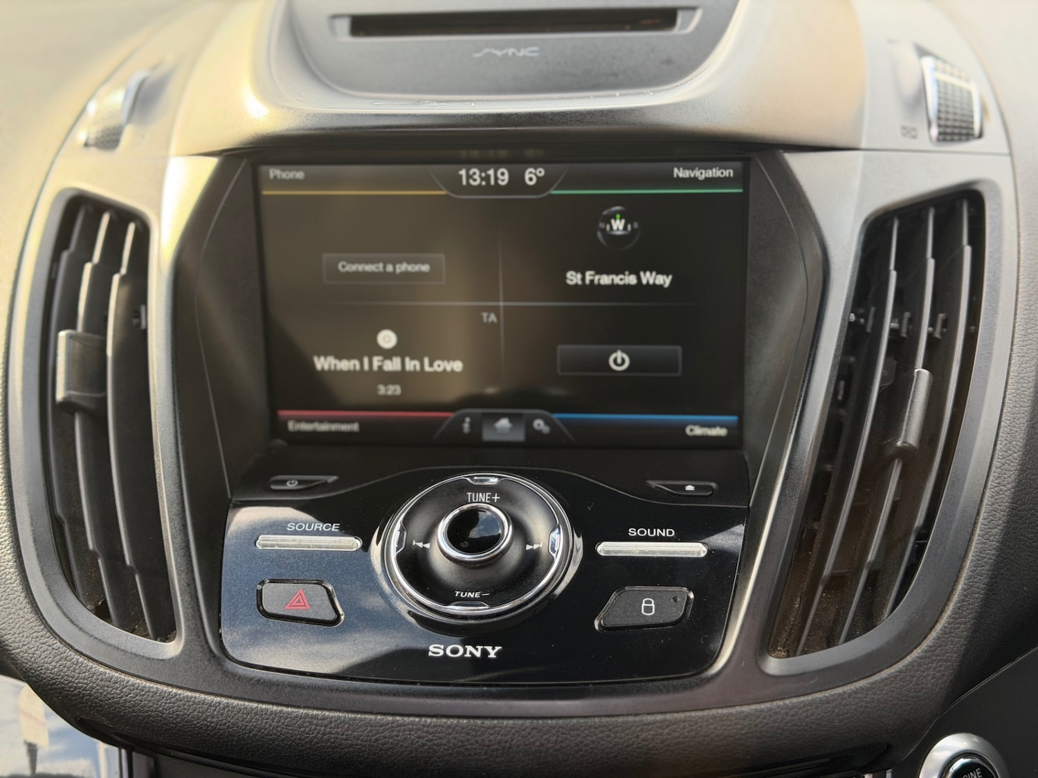 Used Ford Kuga 2015 for sale - 77319780: Photo 18