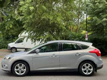 Used Ford Focus 2011 for sale - 74847360: Photo