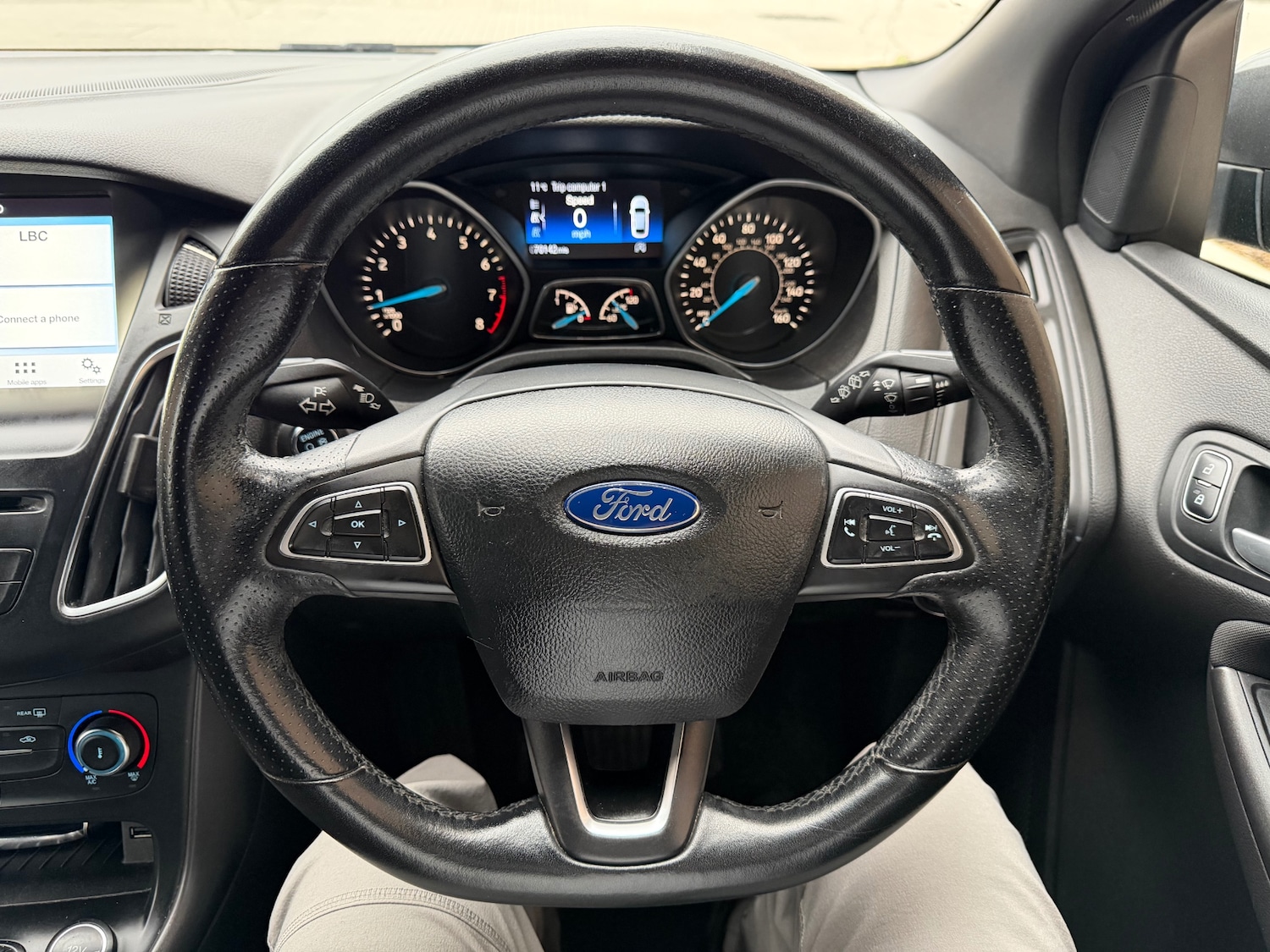 Used Ford Focus 2017 for sale - 77939279: Photo 10