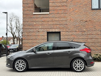 Used Ford Focus 2017 for sale - 77939279: Photo