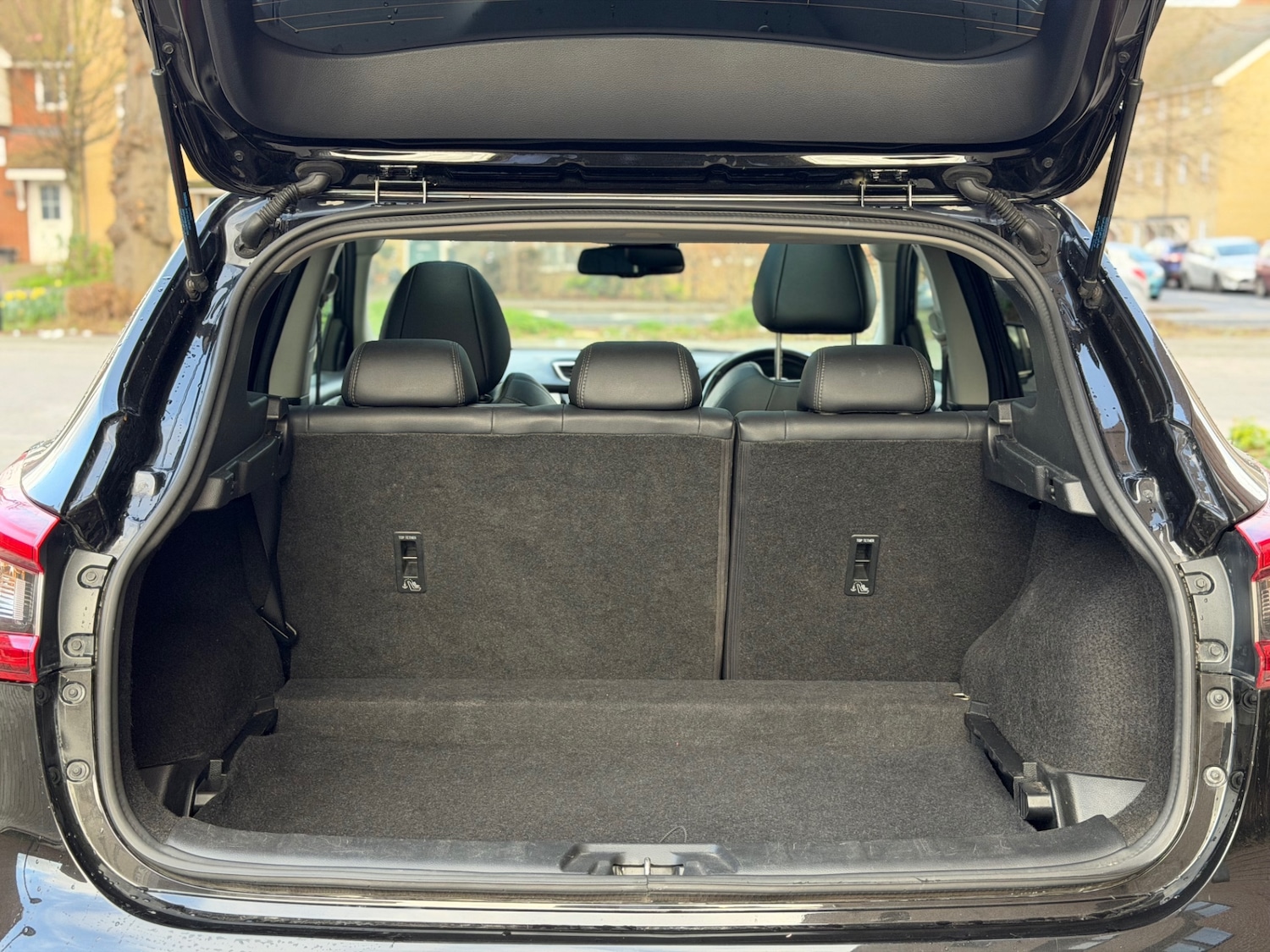 Used Nissan Qashqai 2018 for sale - 77672541: Photo 8