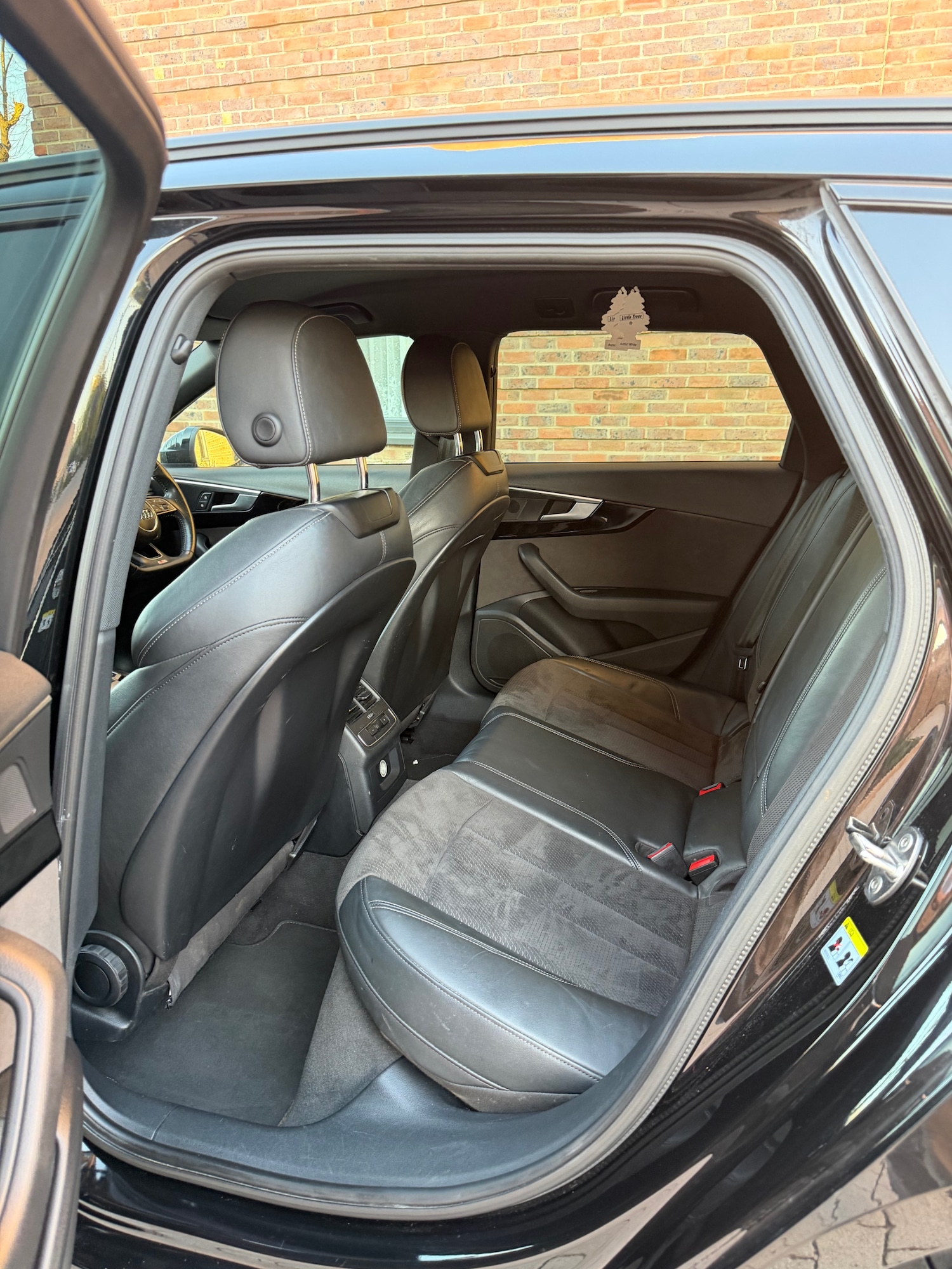 Used Audi A4 2016 for sale - 77939291: Photo 11