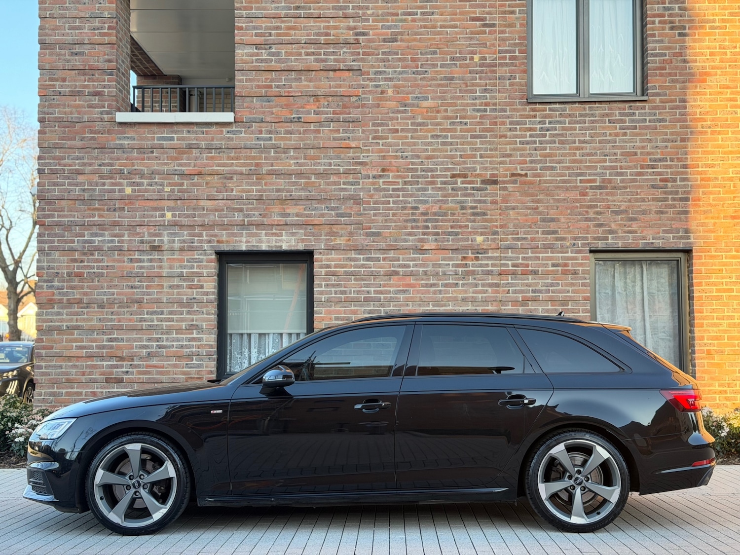 Used Audi A4 2016 for sale - 77939291: Photo 5