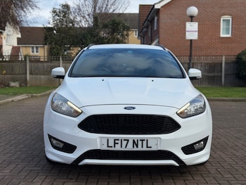 Used Ford Focus 2017 for sale - 77398854: Photo