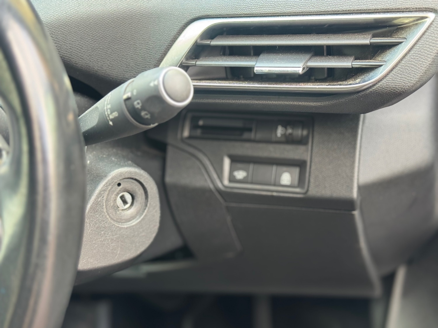 Used Peugeot 3008 2019 for sale - 77259177: Photo 14