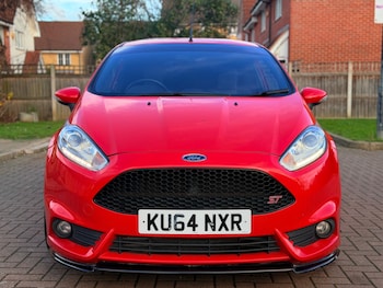 Used Ford Fiesta 2014 for sale - 77312430: Photo