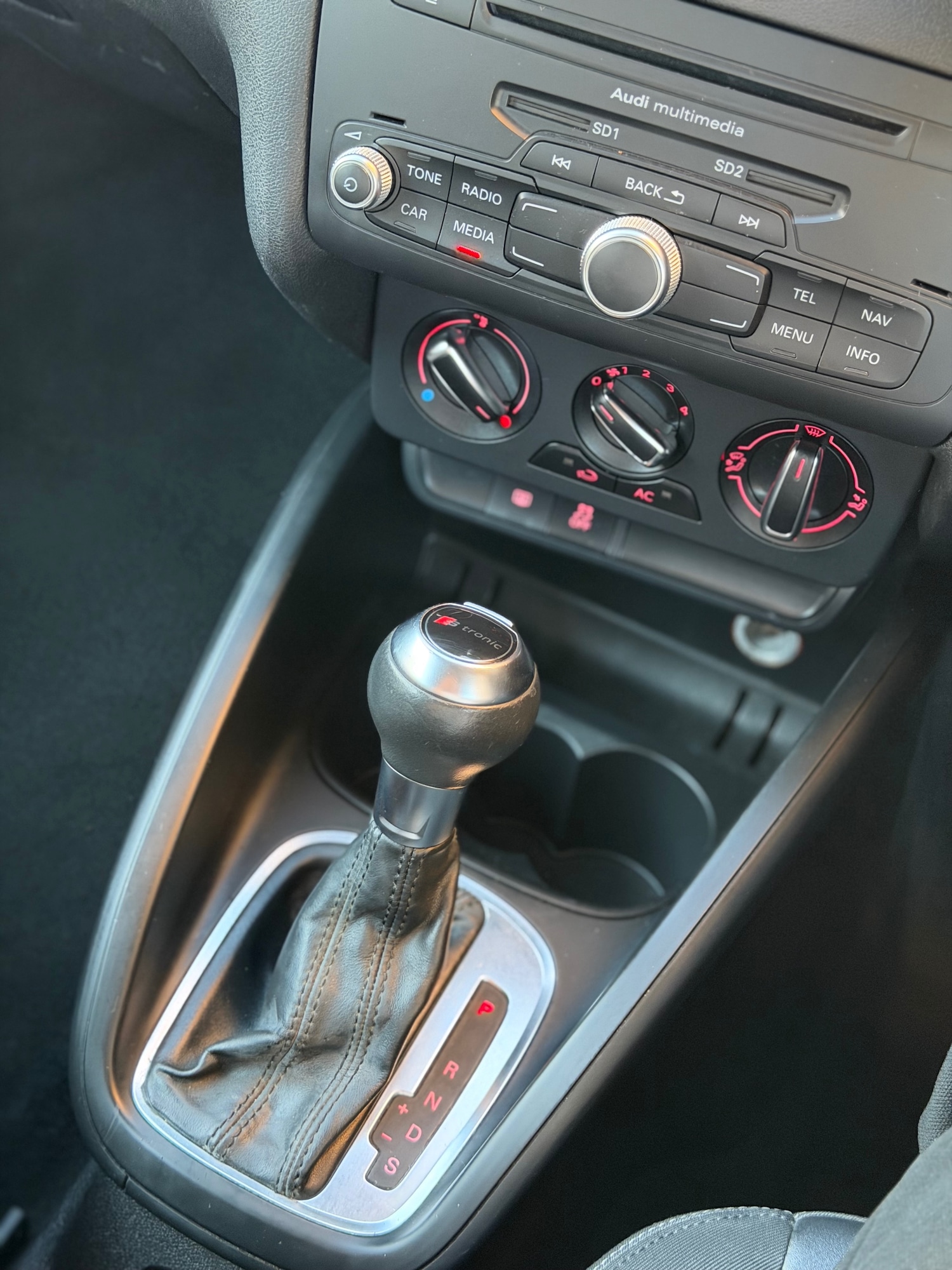 Used Audi A1 2011 for sale - 77674221: Photo 16