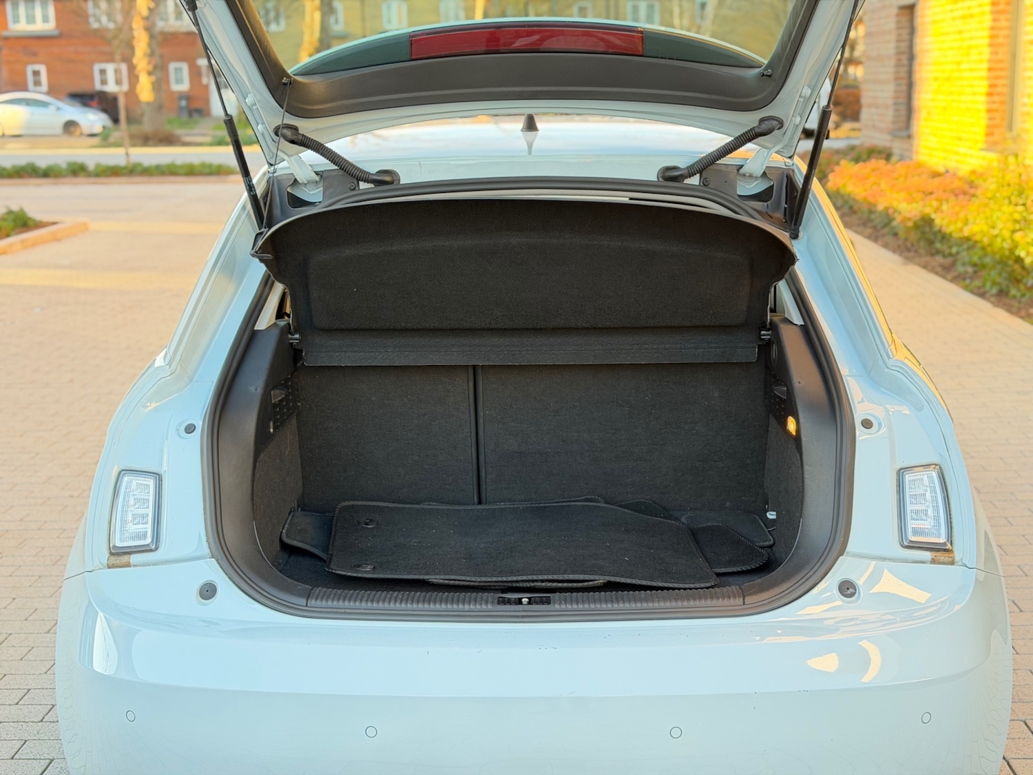 Used Audi A1 2011 for sale - 77674221: Photo 8