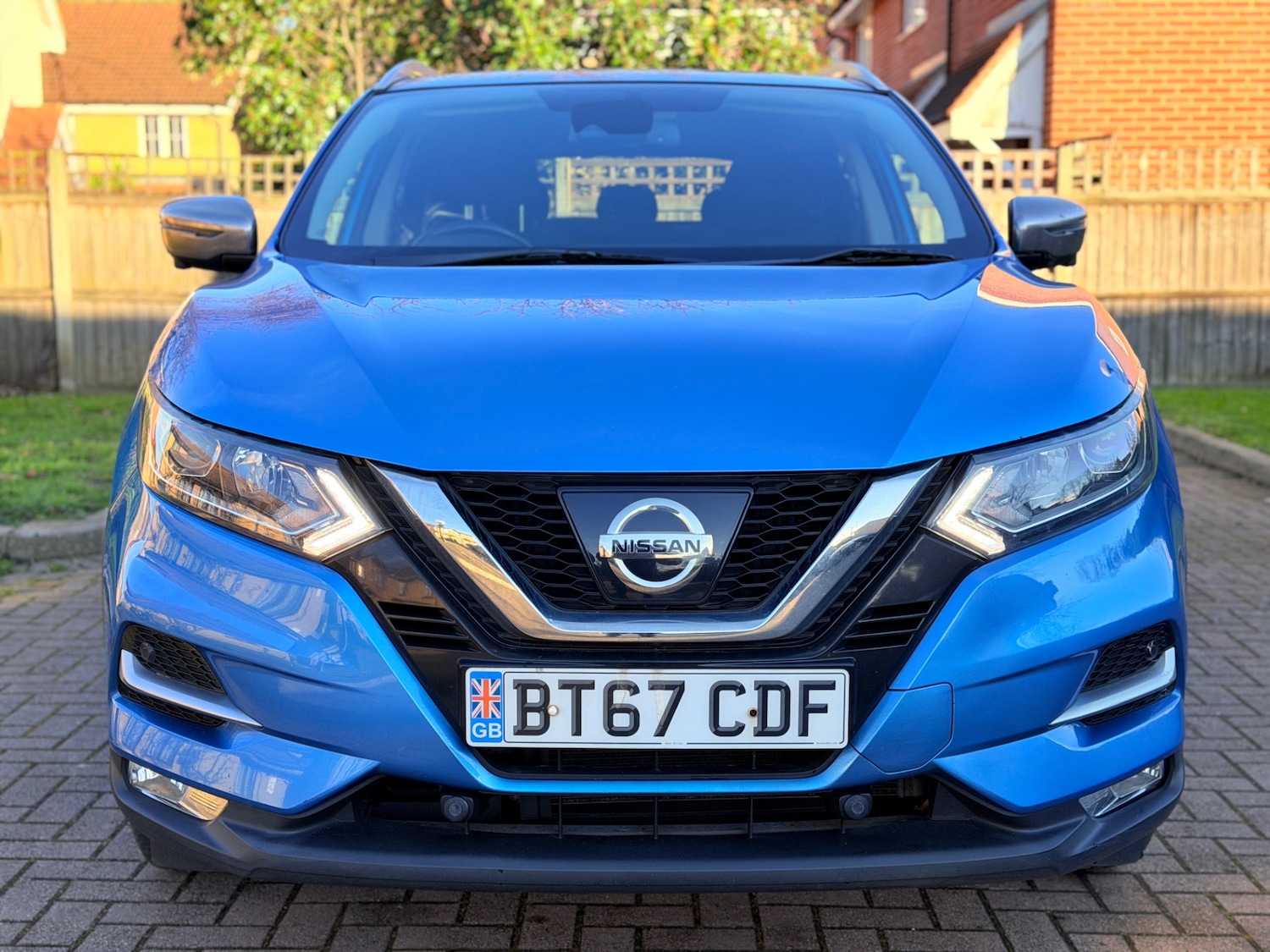 Used Nissan Qashqai 2017 for sale - 77201043: Photo 2