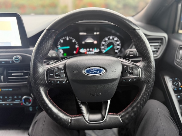 Used Ford Focus 2018 for sale - 76317254: Photo 12