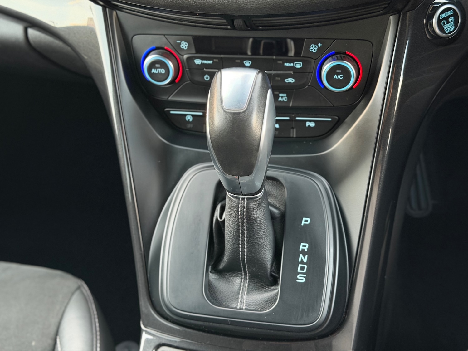 Used Ford Kuga 2016 for sale - 76468832: Photo 15