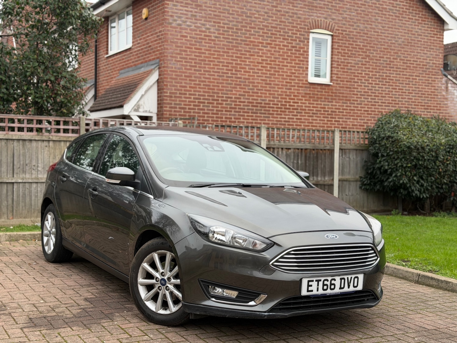 Used Ford Focus 2017 for sale - 77109922: Photo 1