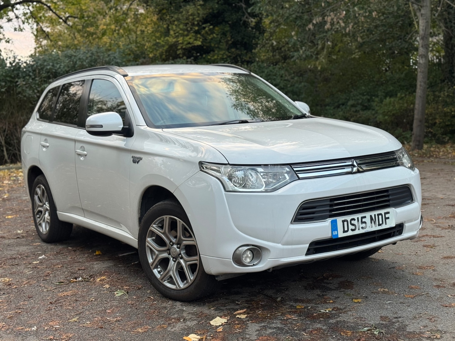 Used Mitsubishi Outlander 2015 for sale - 76458697: Photo 1