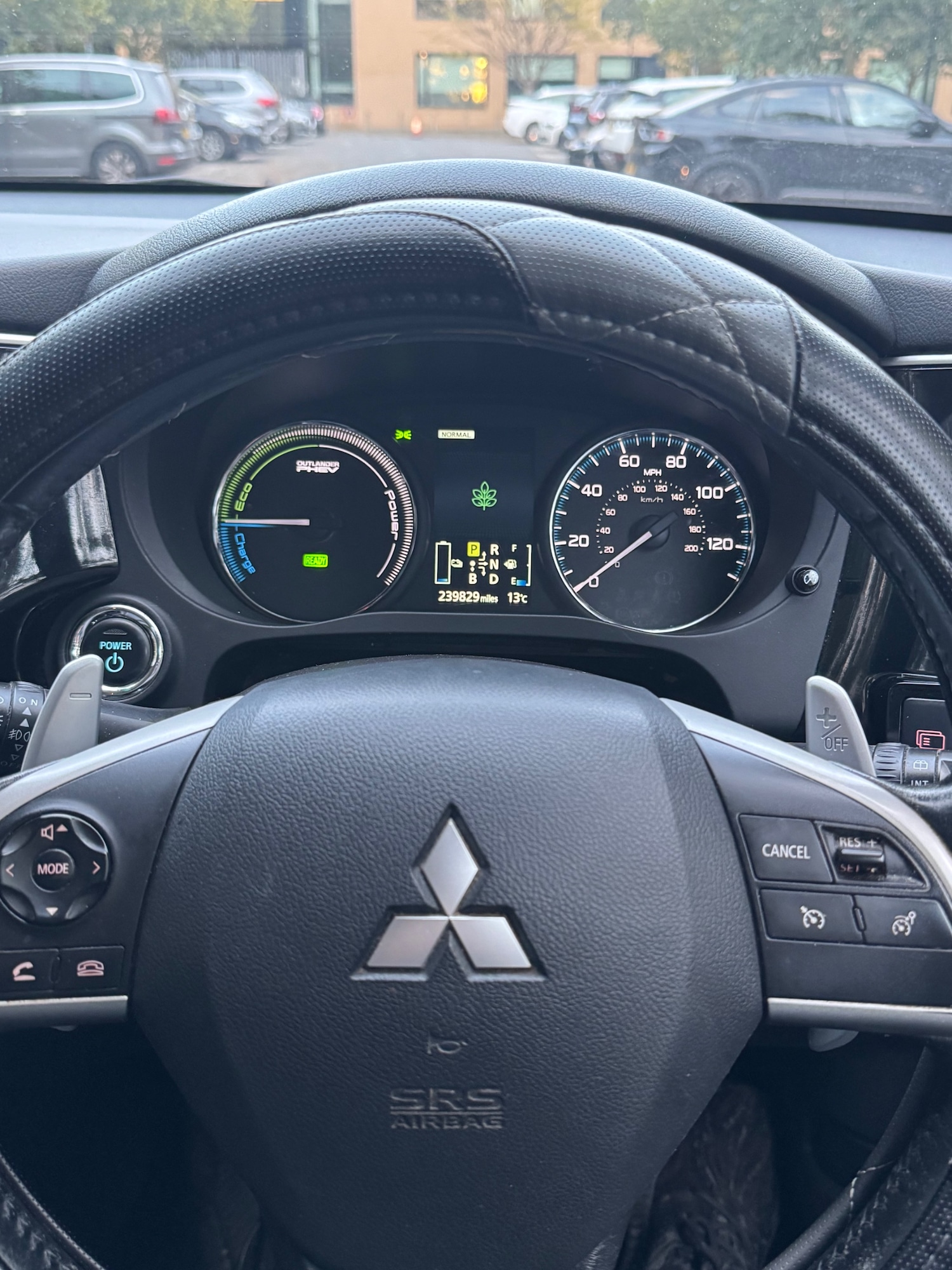 Used Mitsubishi Outlander 2015 for sale - 76458697: Photo 10